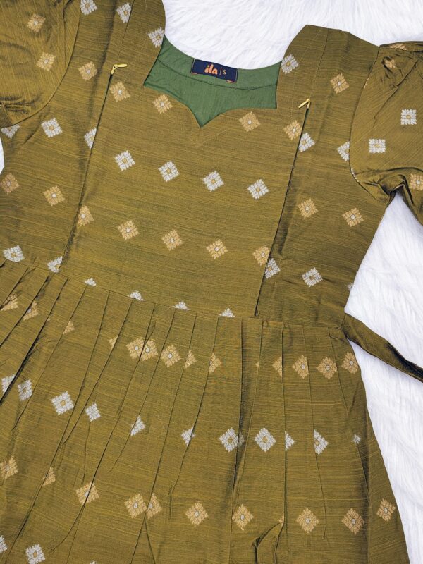 MEHANDI GREEN | ZIPPER