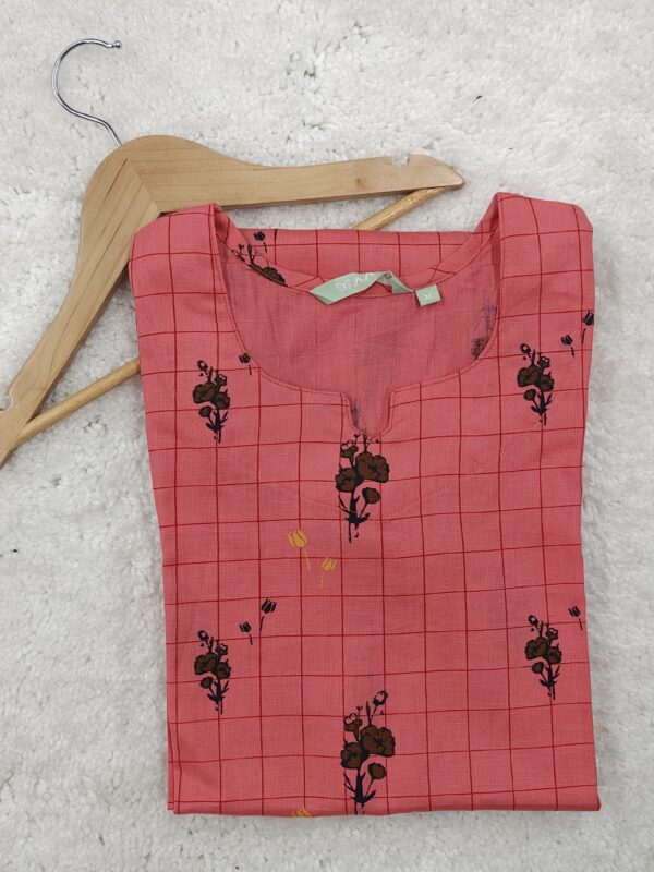 PEACHY ROSE | KURTI