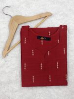 ARROW MAROON | STRAIGHT CUT