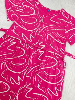 PINK GRAFFITI | NORMAL